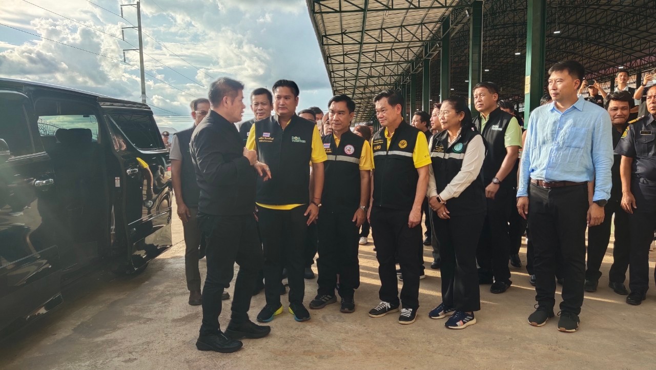 title - ส.ป.ก.จันทบุรี ร่วมลงพื้นที่ติดตามคณะรัฐมนตรีว่าการกระทรวงเกษตรและสหกรณ์ (ร้อยเอกธรรมนัส พรหมเผ่า)